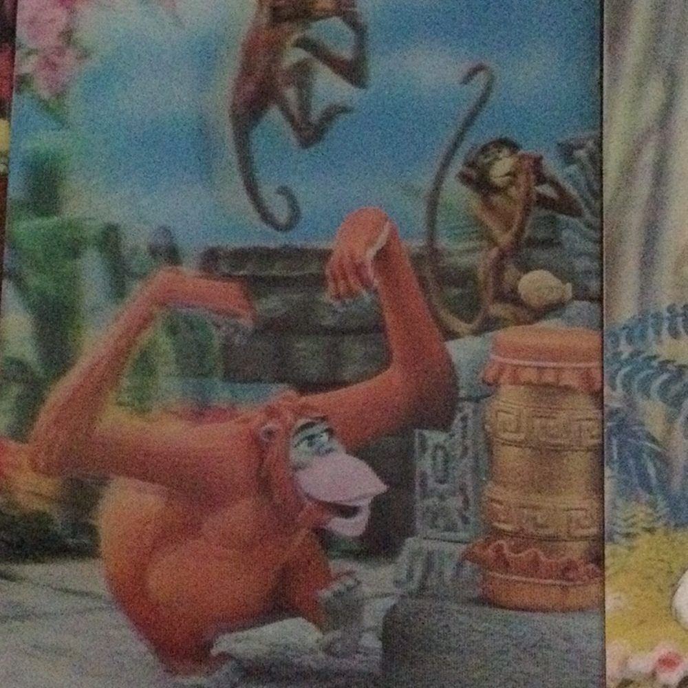 Disney - Picture 6 of 8